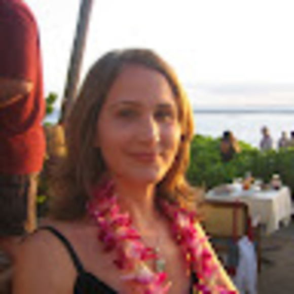 Meet your Posher, Holly - Picture 1 of 1